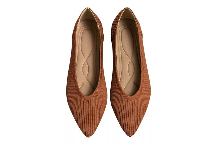 Women's Pointed Toe Knit Ballet Flats: Comfortable and Dressy Slip-On Shoes