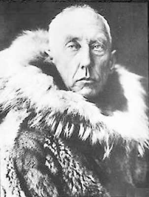 Roald Amundsen Wearing Furskins-1