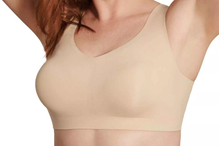 Evelyn Bobbie Defy Bra