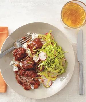 Quick Dinner Ideas: Slow-Cooker Chipotle Short Ribs With Tangy Cabbage Slaw