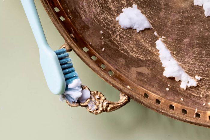 how-to-clean-brass-7105917_method-2-step-4