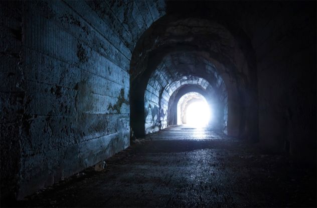 9- UK Tunnel
