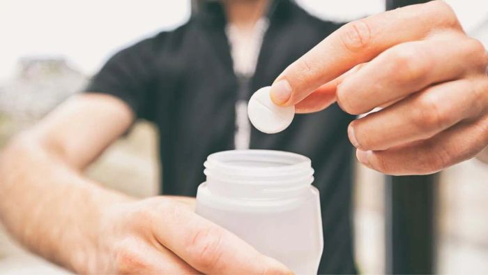 How to Avoid Throwing Away Money on Health Fads
