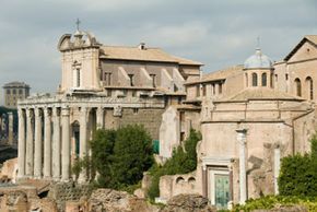 Explore historic and renowned architectural wonders.