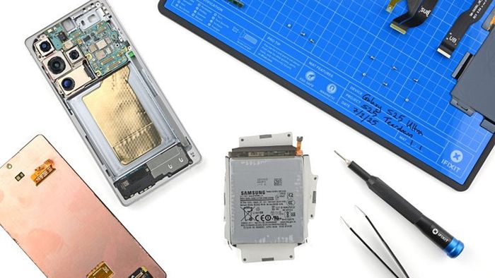 iFixit tiến hành đánh giá khả năng sửa chữa của Galaxy S25 Ultra