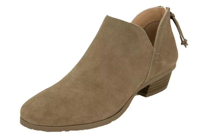 Kenneth Cole REACTION Women's Side Way Low Heel Ankle Bootie