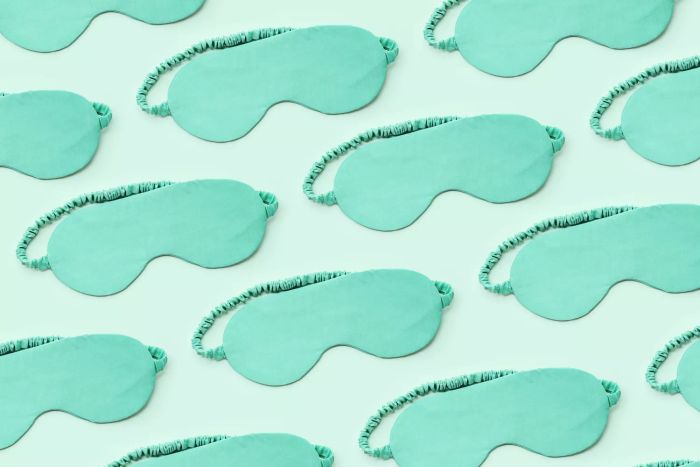 Silk sleep masks with minimal patterns, in a calming turquoise hue, offer the perfect blend of comfort and style for restful sleep, especially while traveling.