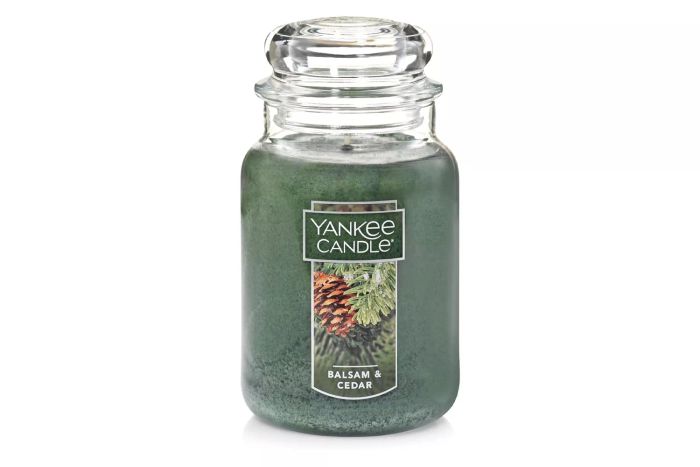 Yankee Candle Balsam & Cedar Scented