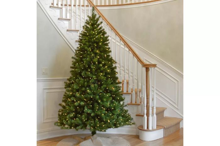 artificial Christmas tree