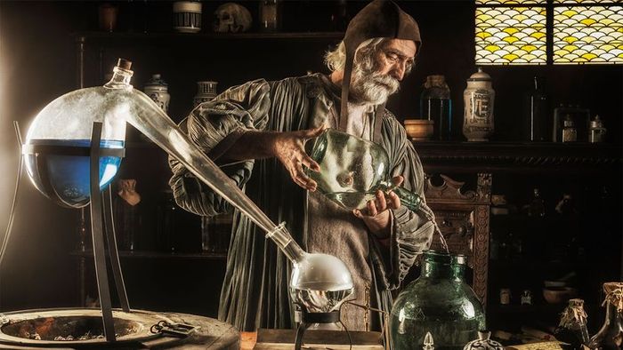 practitioner of alchemy