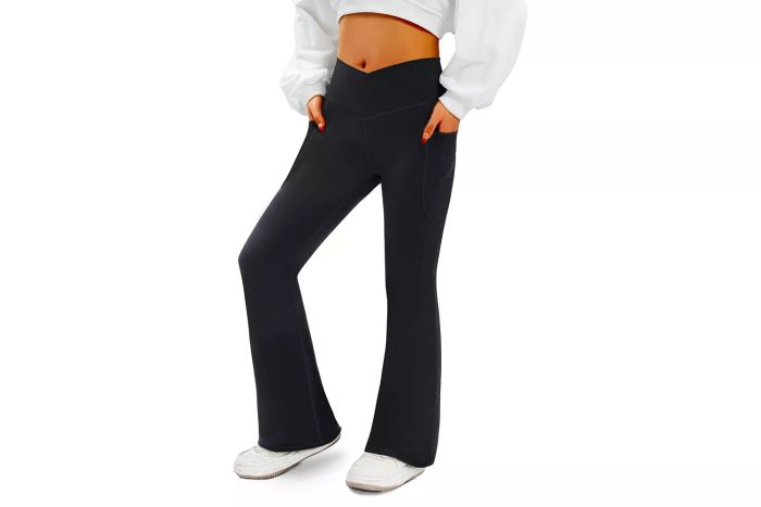 Amazon COPYLEAF Women's High-Waisted Flare Yoga Pants with Pockets – V Crossover Bootcut Leggings for Workout and Gym