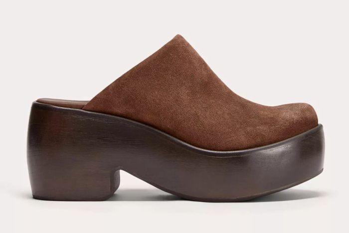 The Wooden Puffa Clog