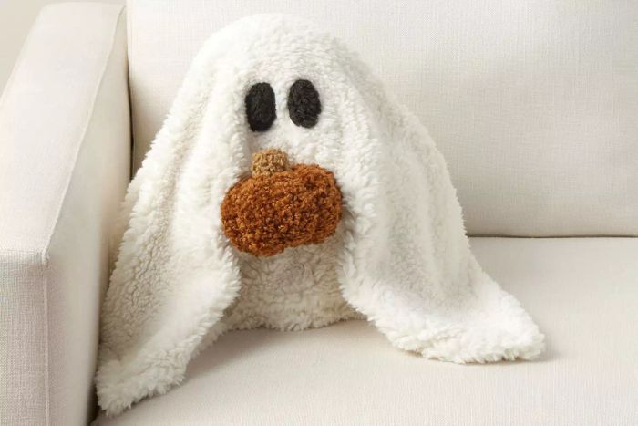 Gus the Ghost with Pumpkin Pillow