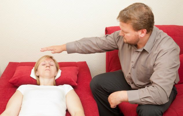 5-hypnotherapy_000016987050_Small