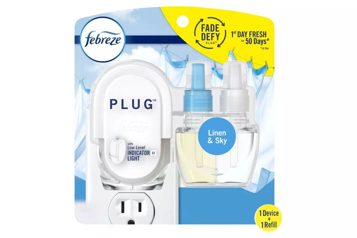 Febreze Plug Linen & Sky Starter Kit