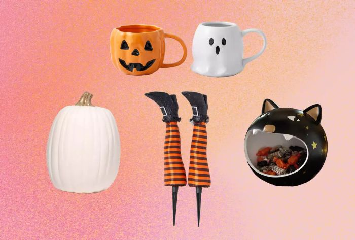 Halloween decoration pieces