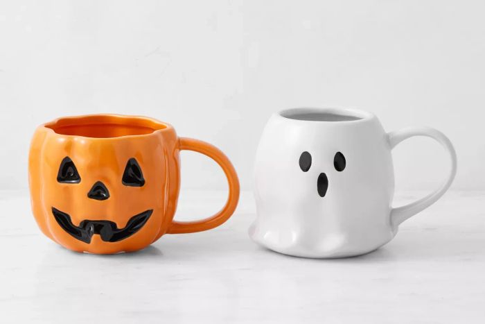 ghost and lantern mug set
