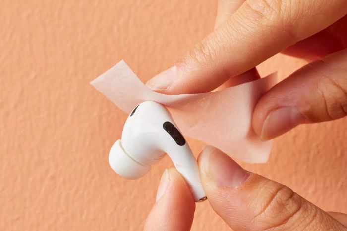 AirPods cleaning guide
