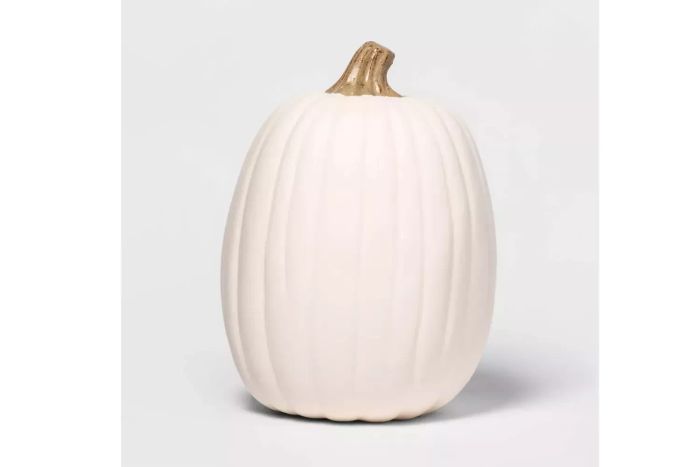 faux halloween pumpkin cream
