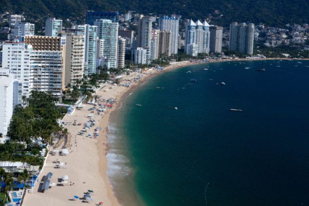 4 Acapulco