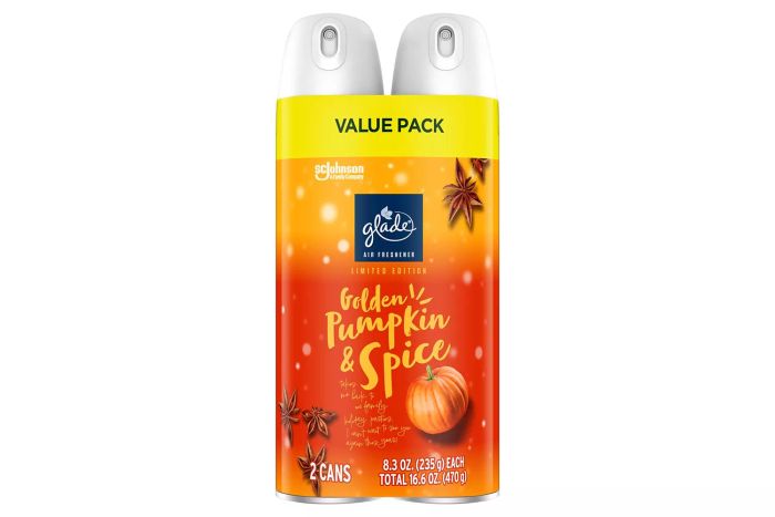 Glade Room Spray in Golden Pumpkin & Spice Scent