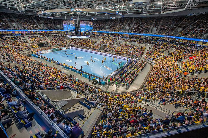 File:SAP Arena Handball ausverkauft.jpg