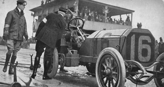 The Targa Florio, running from 1906 to 1977, was one of the most iconic road races in the world. Held in Sicily, its challenging route through mountains and villages tested the mettle of the finest drivers and their machines. The event evolved from its humble beginnings on public roads to a prestigious motorsport competition, drawing global competitors and becoming a key milestone in the history of motorsport. The Targa Florio became known for its tough terrain, high-speed action, and the breathtaking beauty of its Italian setting, leaving a lasting legacy on the world of racing.