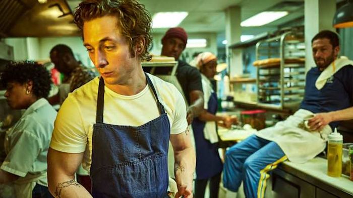 Jeremy Allen White stars in ‘The Bear.’