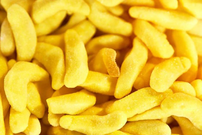 Image of yellow banana-flavored candies