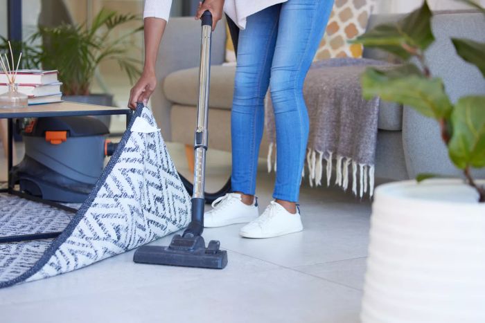 deep-cleaning-GettyImages-1528108451