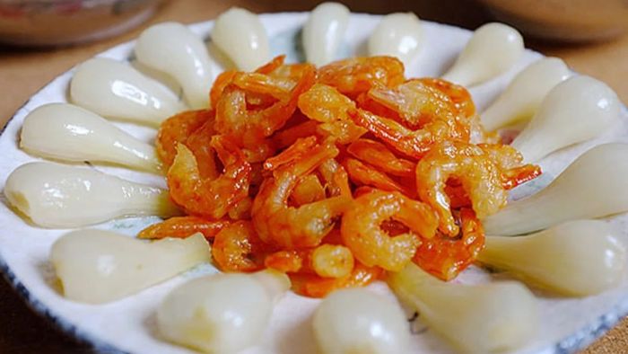 Kiểu ngâm tôm khô với kiệu
