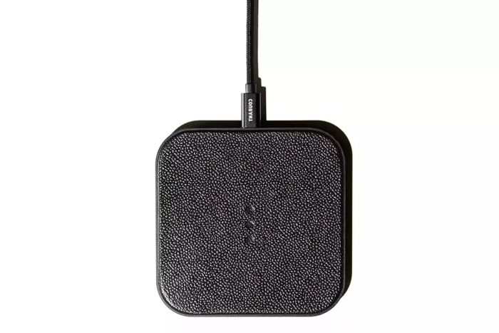 Courant Catch:1 Leather Wireless Charging Pad
