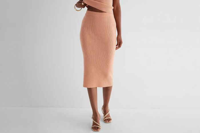 High-Waisted Ribbed Shine Midi Sweater Skirt