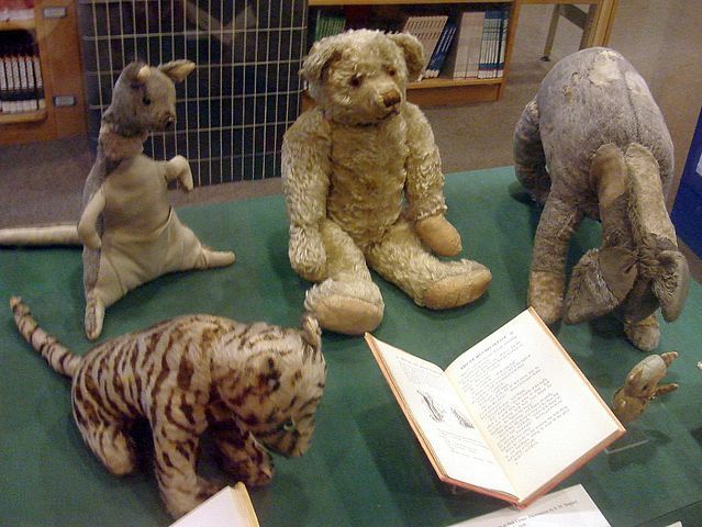 The_original_Winnie_the_Pooh_toys