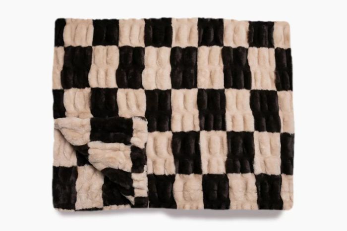 Lola Blankets Espresso Check