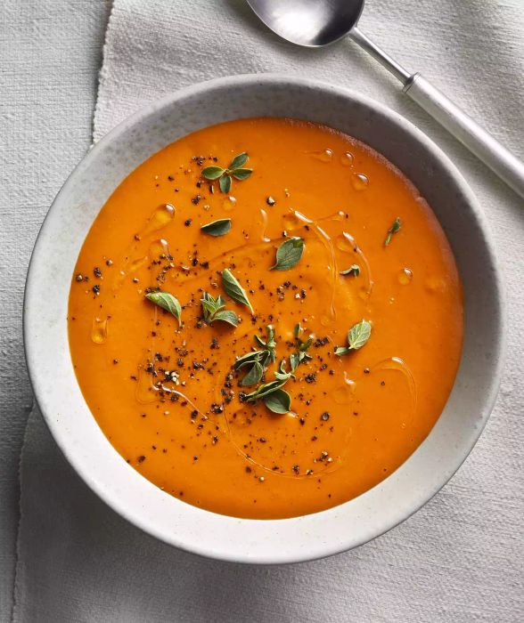 Vegan Creamy Tomato Soup