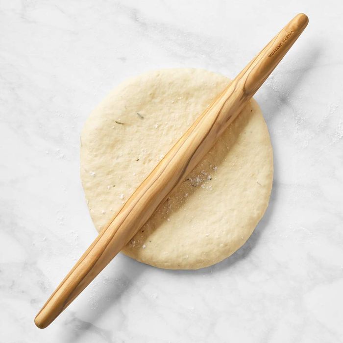 An image of the Williams Sonoma French Tapered rolling pin is shown