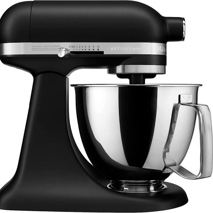 An image of the KitchenAid Artisan Mini Plus Mixer is shown