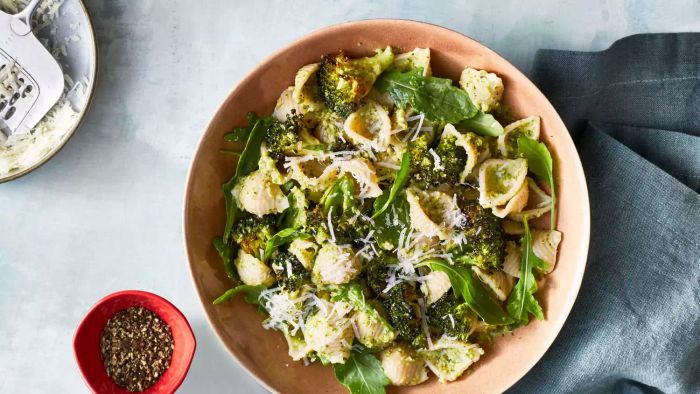 Recipe for Roasted Broccoli Pesto Pasta