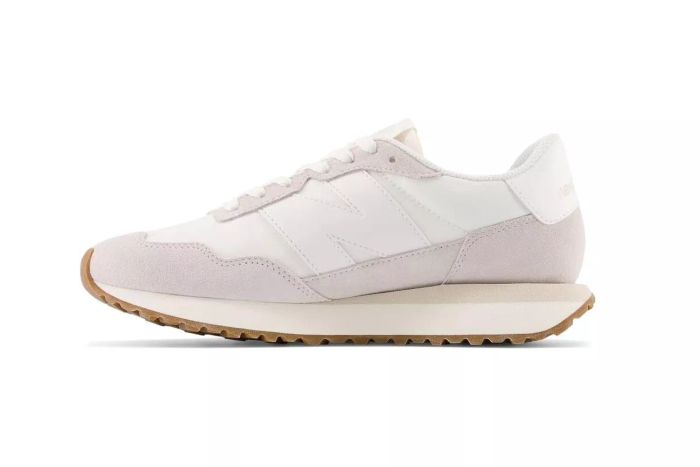 The New Balance sneakers offer a perfect blend of comfort and style.