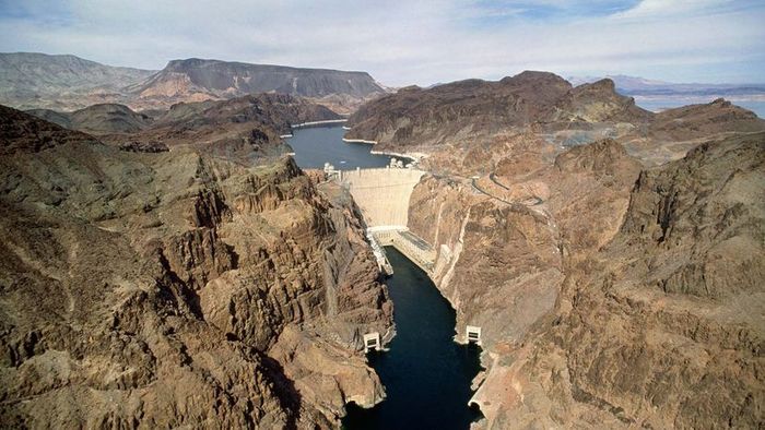A bird's-eye perspective of the Hoover Dam.