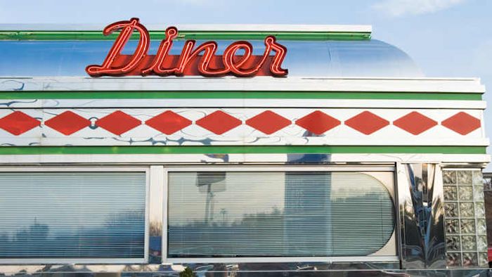 In the 1950s, diners embraced a futuristic, space-age aesthetic.