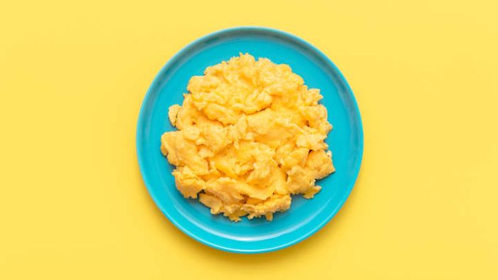 Discover how to cook just like Dolly Parton.