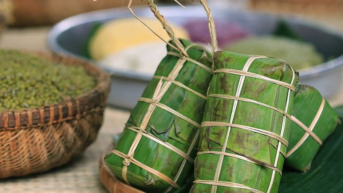 Hương vị thơm ngon của bánh tét gợi nhớ đến sự sum họp