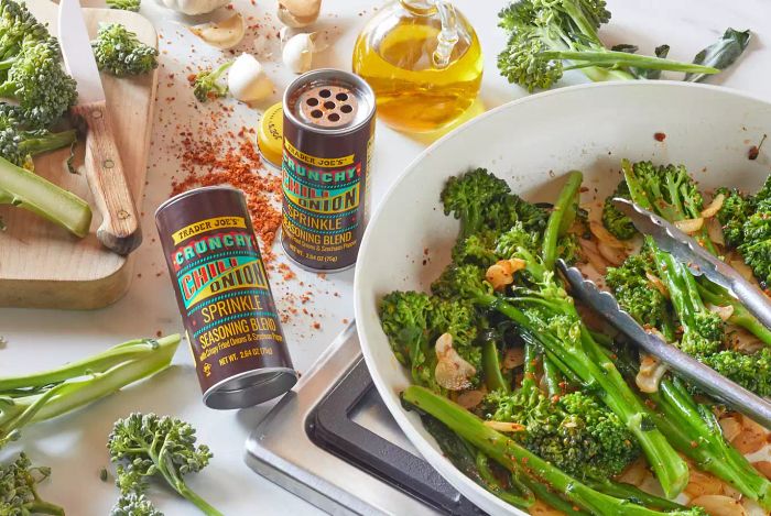 crunchy chili onion sprinkle seasoning