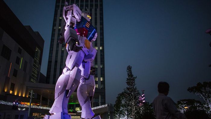 Gundam Statue in Tokyo
