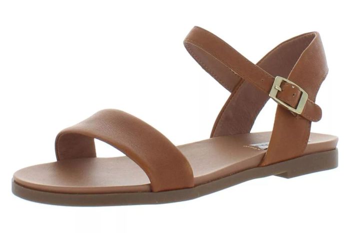 Steve Madden Women's Dina Flat Sandal