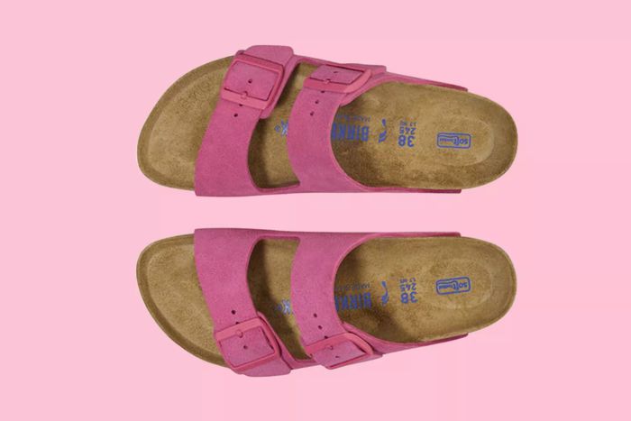 how-to-clean-birkenstocks-footbeds-Mytour