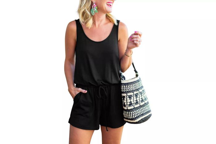 ReoRia Scoop Neck Romper