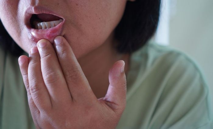 The significance behind dreaming of teeth falling out